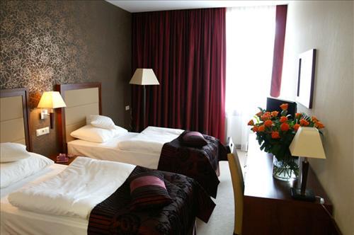 Hotel Aviator Radom Ruang foto